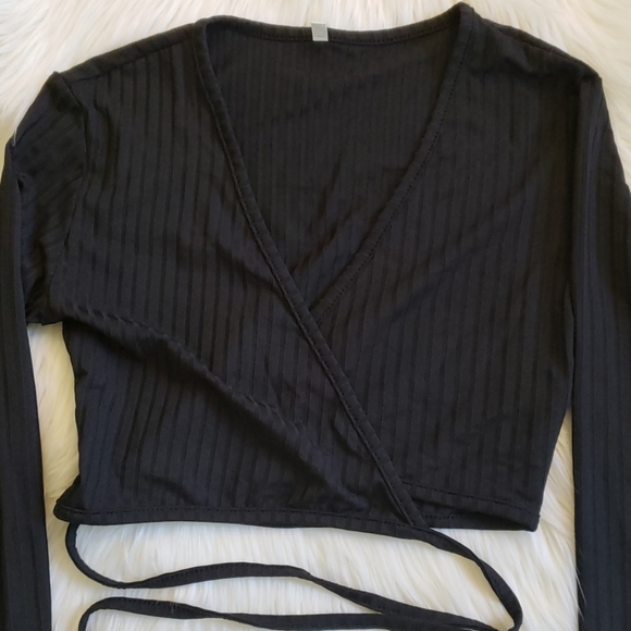 New Sexy Black Knitted Wrap Sweater - Picture 5 of 6